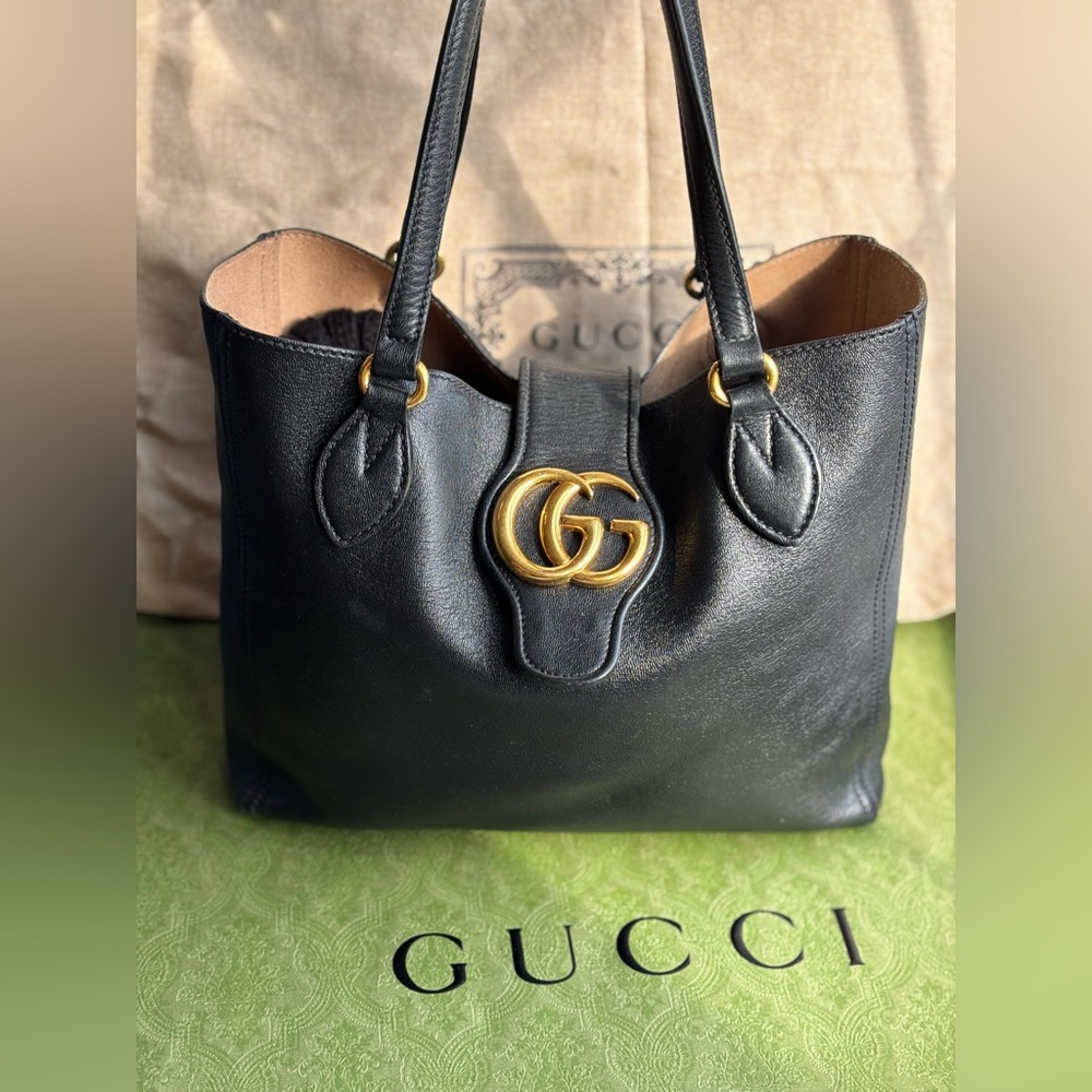 Gucci GG Marmont Dahlia Leather Tote
With Matching Interior Detachable Clutch
